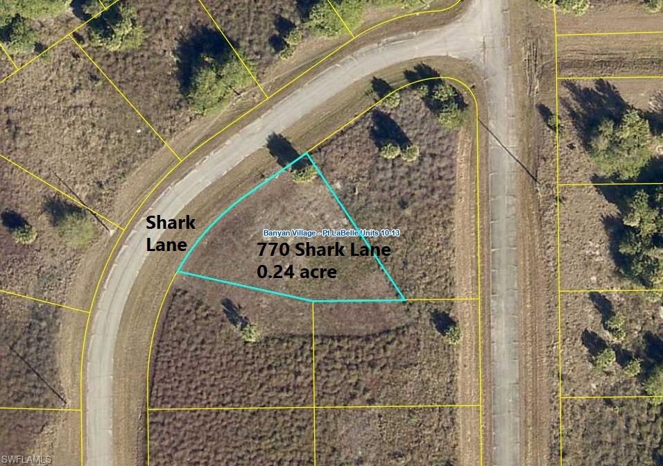 770 Shark Ln Property Photo 5