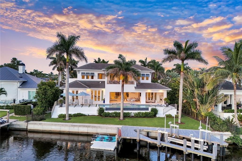 309 Neapolitan WAY