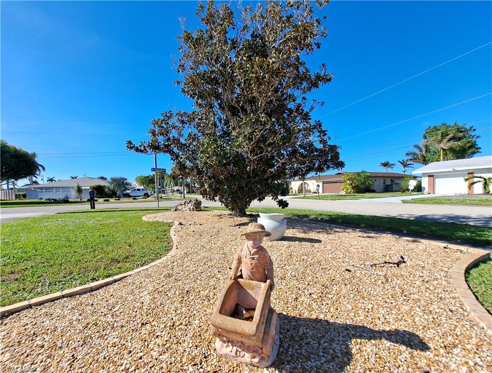 1727 Lakeview Blvd Property Photo 48