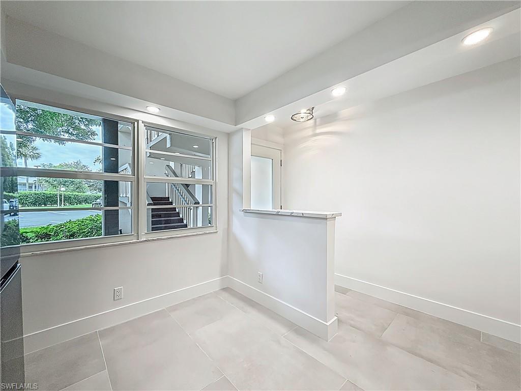 4701 Martinique Dr # L1 Property Photo 9
