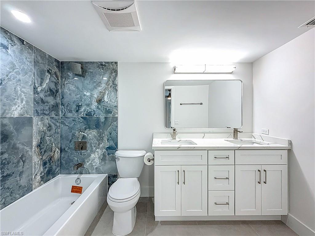 4701 Martinique Dr # L1 Property Photo 29