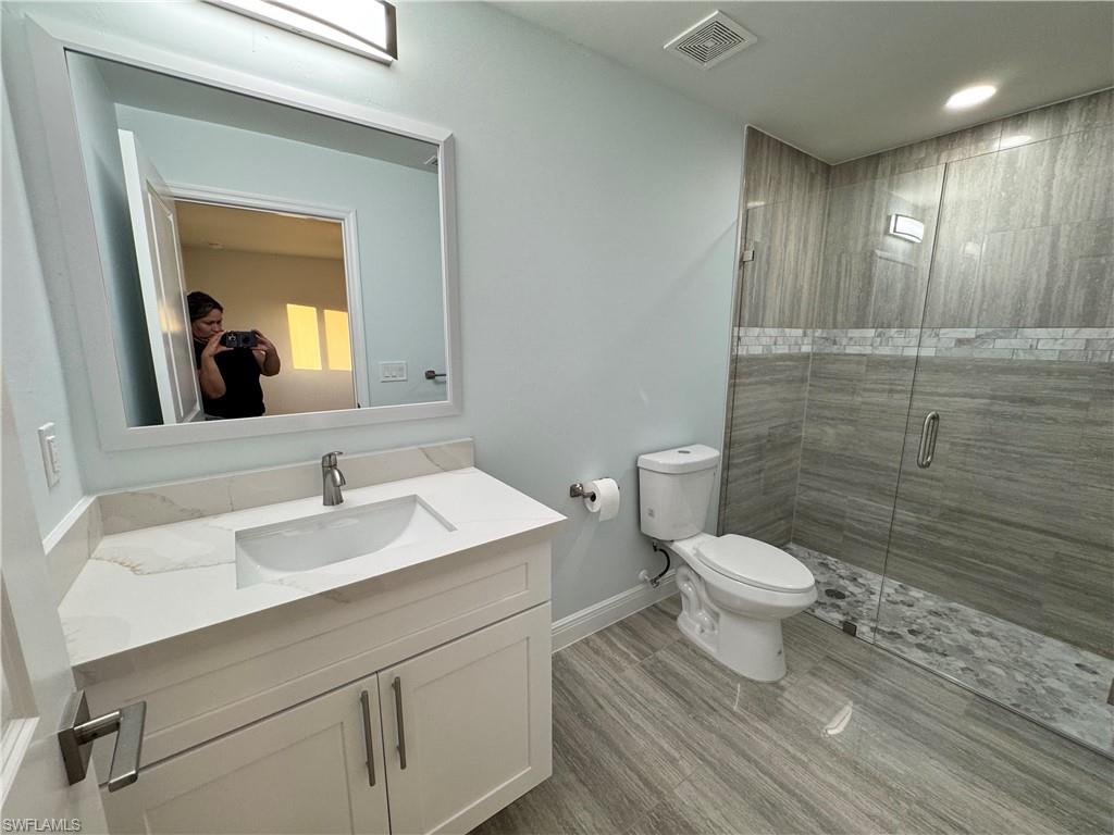 168 Pullman St Property Photo 13
