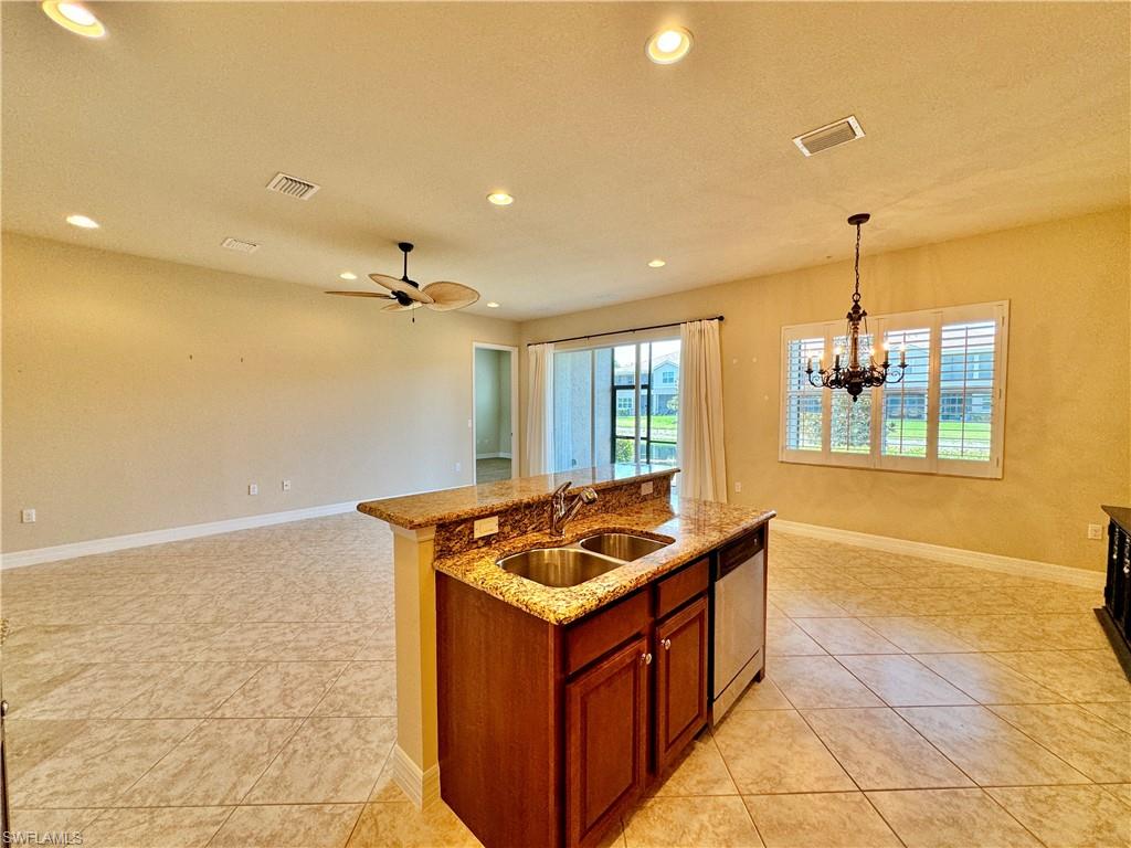 6525 Monterey Pt # 103 Property Photo 14