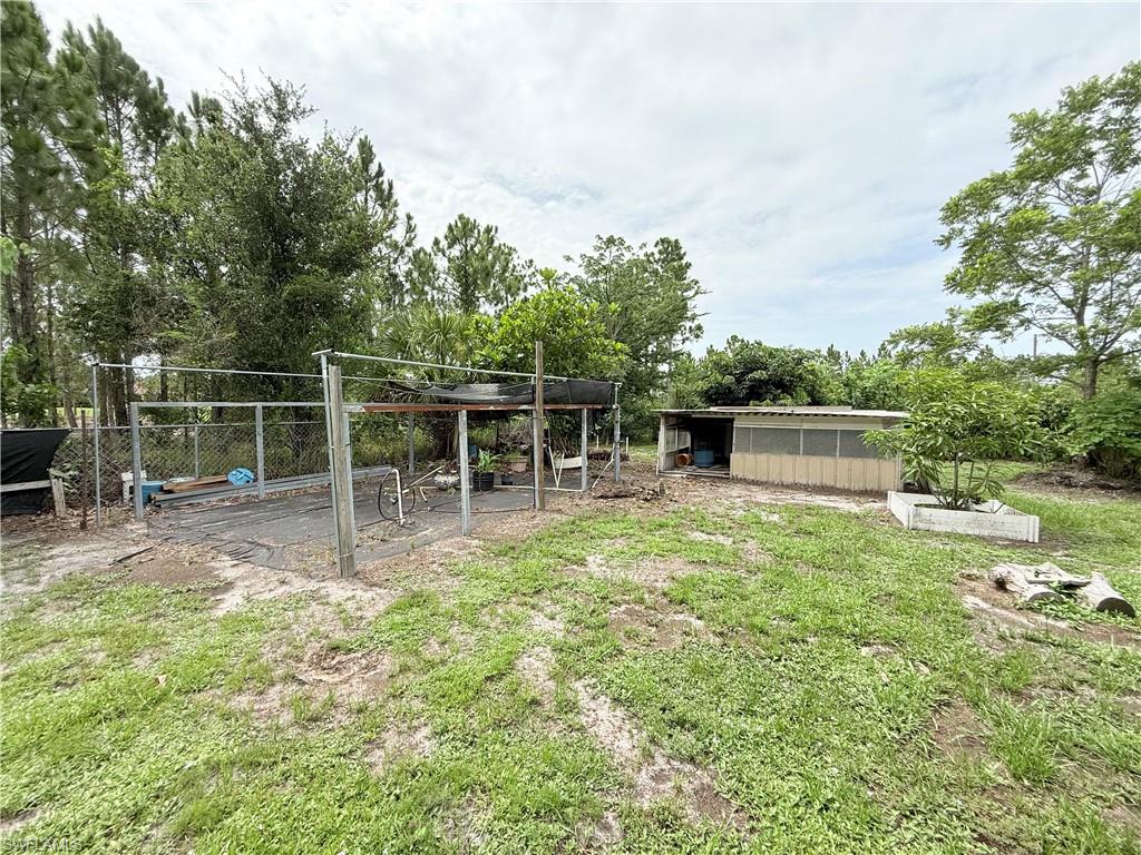 910 Greenwood Ave Property Photo 33