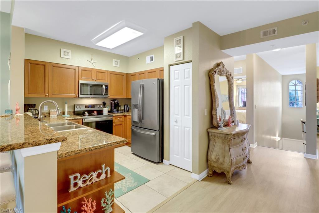 20265 Royal Villagio Ct # 201 Property Photo 4