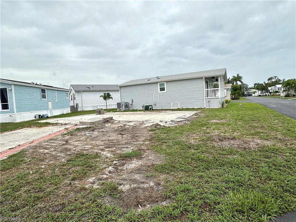 4761 Lafayette Ln W Property Photo 3