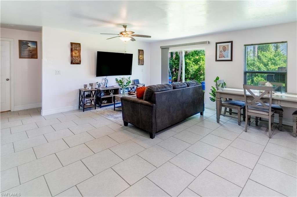 1123 Abrams Blvd Property Photo 3