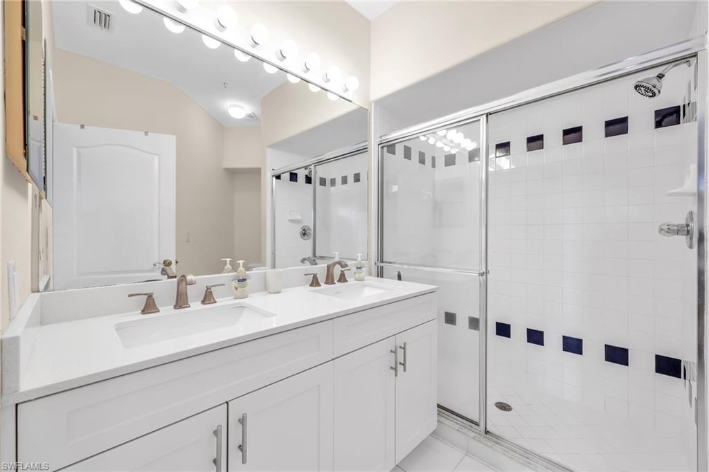 1290 Sweetwater Cv # 5101 Property Photo 20
