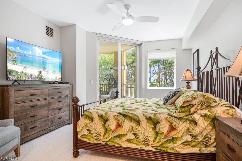 2728 Tiburon Blvd E # 203 Property Photo 18
