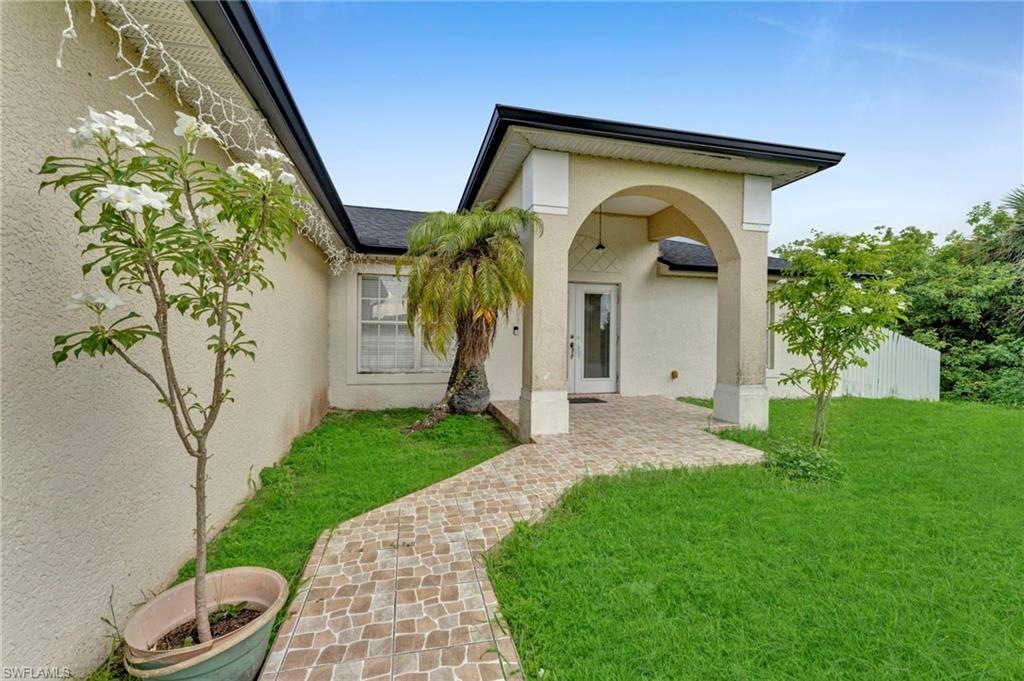 3031 36th ST SW Property Photo 1