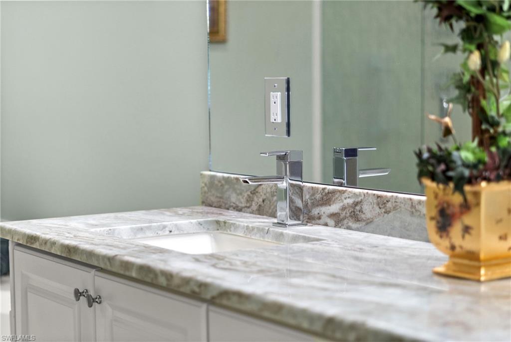 337 Vintage Bay Dr # D4 Property Photo 17