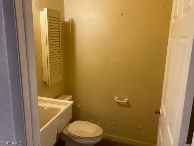 960 Chalmer Dr # 106 Property Photo 11