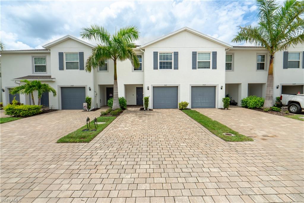 15421 Wildflower Cir Property Photo 1