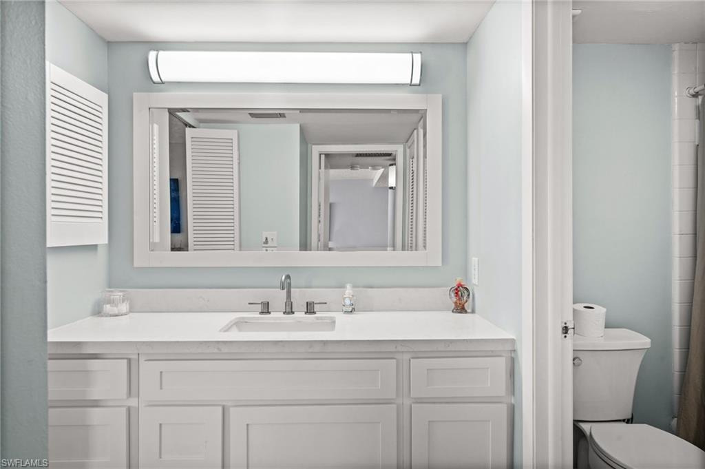 225061939 Property Photo 11