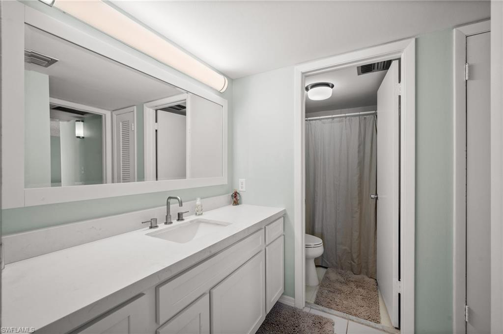 225061939 Property Photo 12