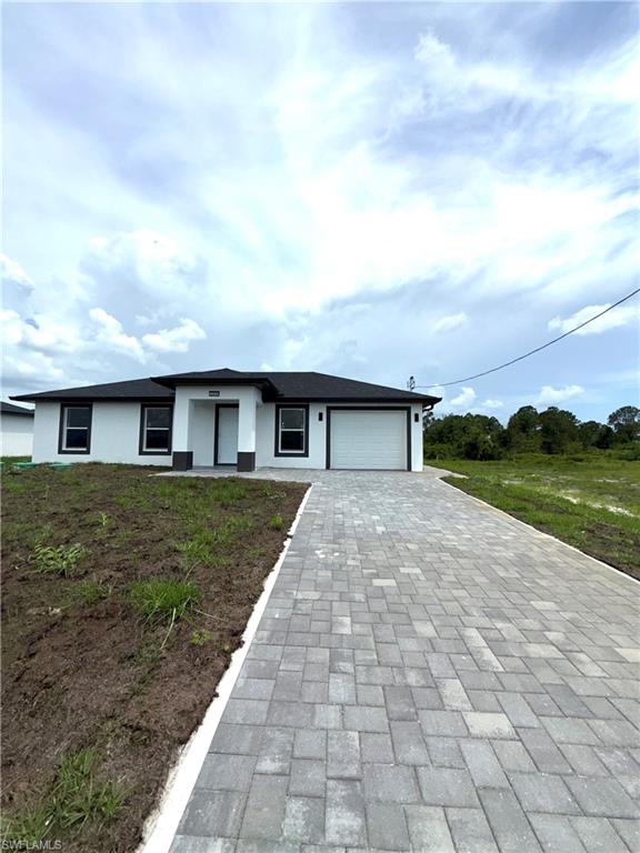 206 PEMBROKE ST Property Photo 1