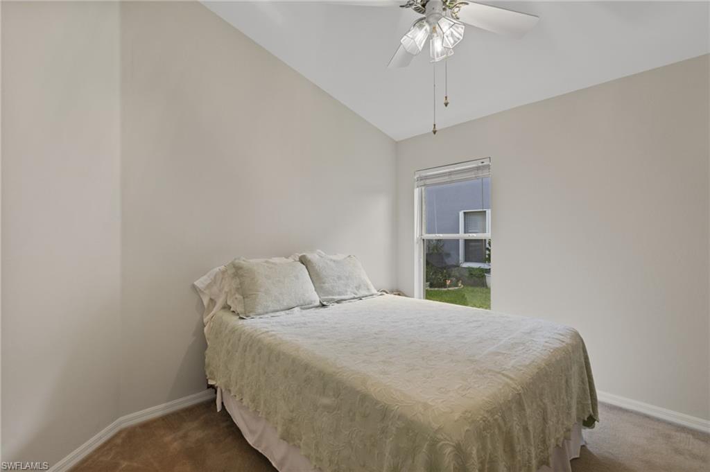 22025 Seashore Cir Property Photo 14