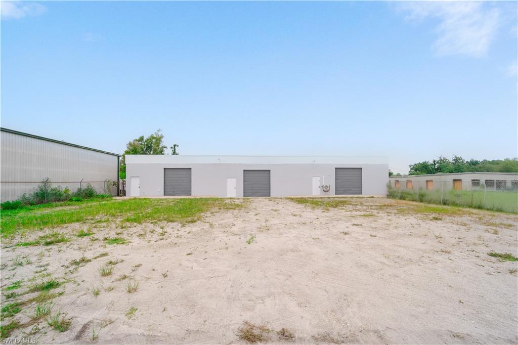 3559 Veronica S Shoemaker Blvd Property Photo 1