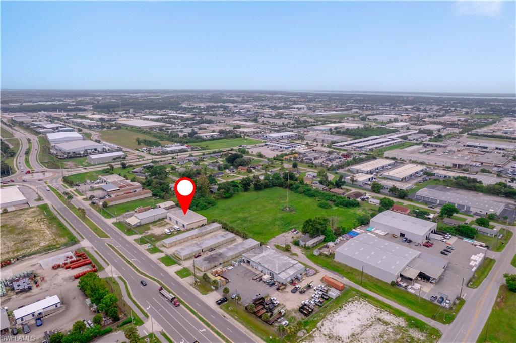 3559 Veronica S Shoemaker Blvd Property Photo 2