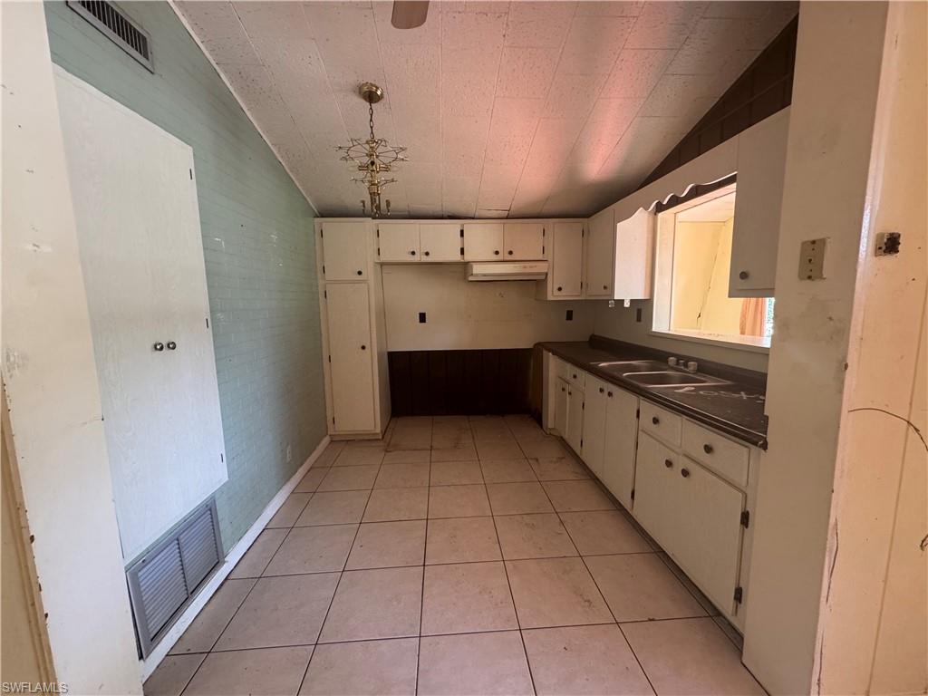 1349 Shawnee Ave Property Photo 6