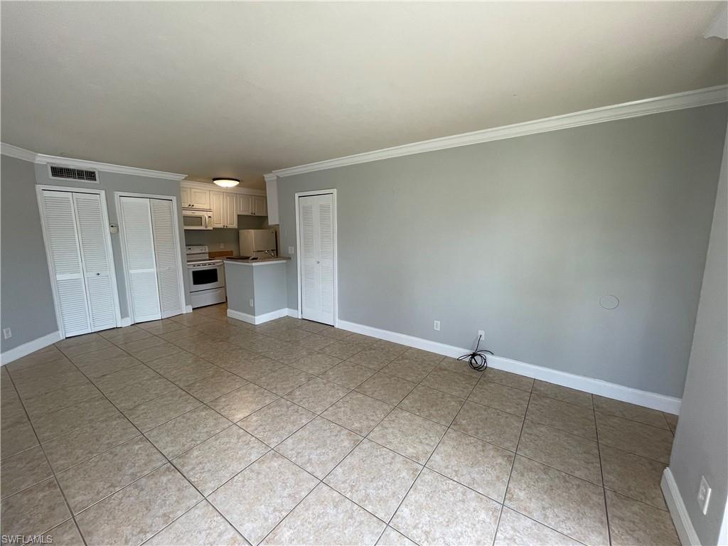 185 Santa Clara DR # 8 Property Photo 1