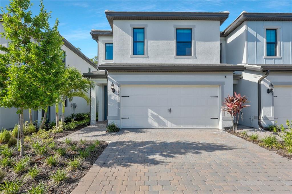 4184 Sonoma Oaks Cir Property Photo 1