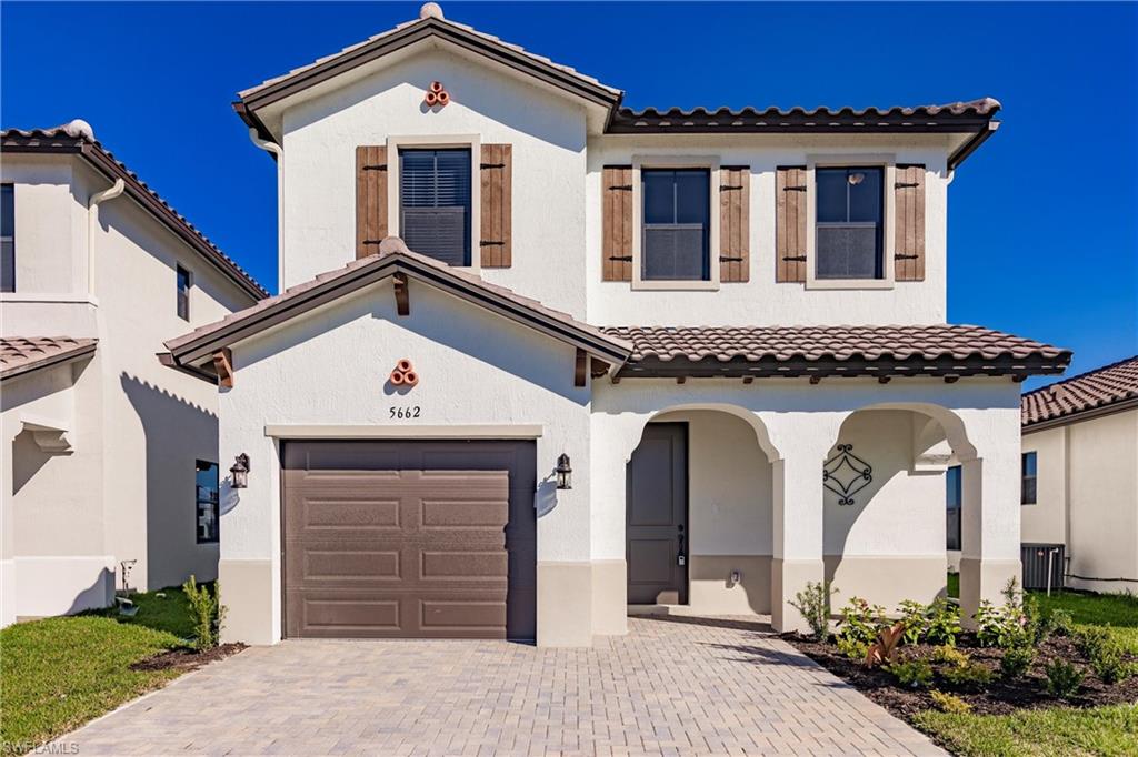 5662 Argento DR Property Photo 1