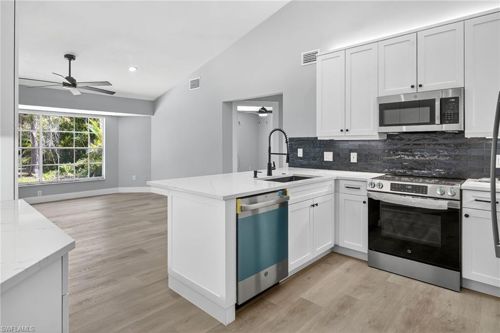 6035 Painted Leaf Ln Property Photo 5