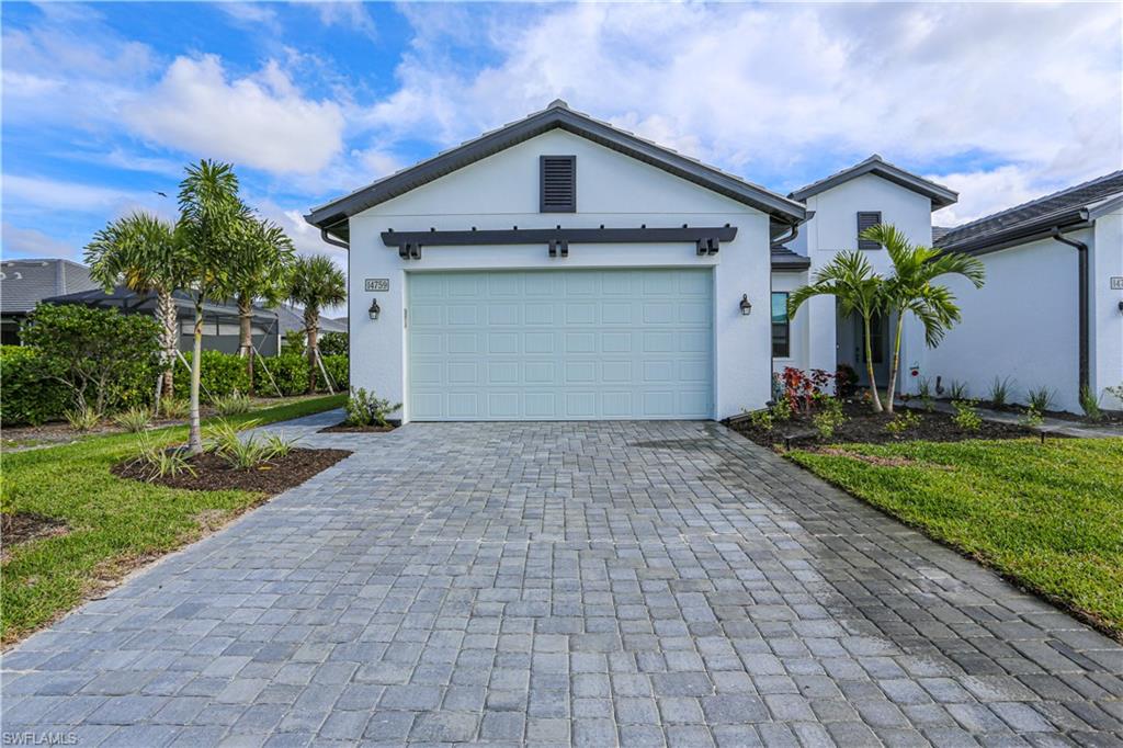14759 Kingfisher LOOP Property Photo 1