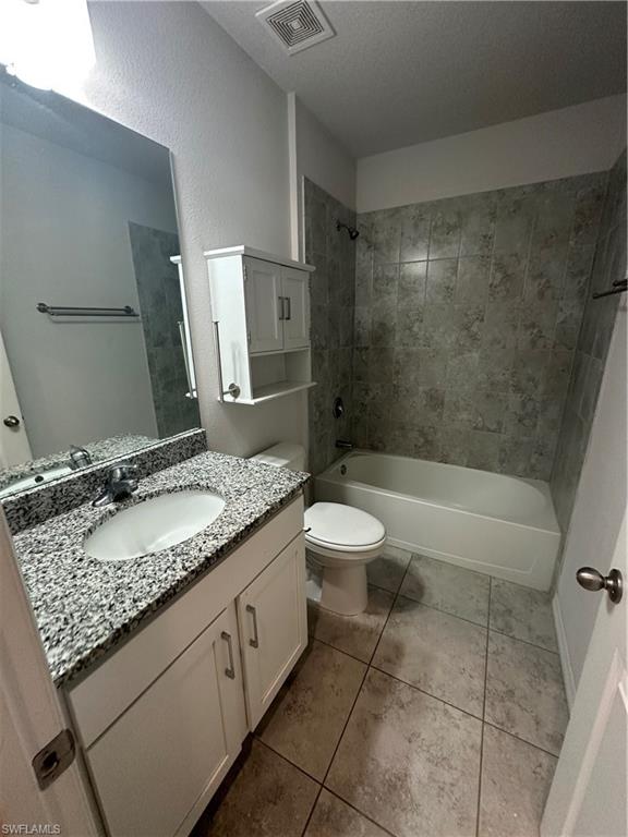 328 Jacaranda Pkwy E Property Photo 6