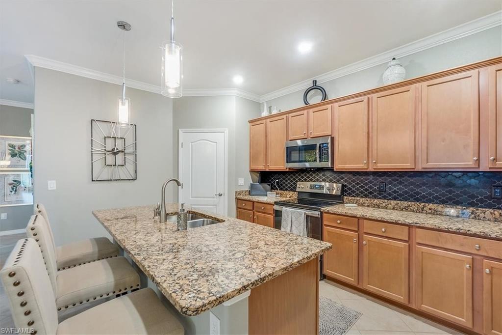 2549 Caslotti Way Property Photo 11