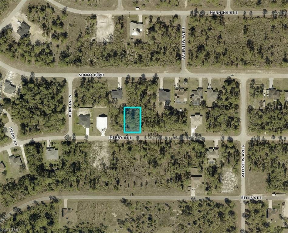1047 Merry St E Property Photo 4