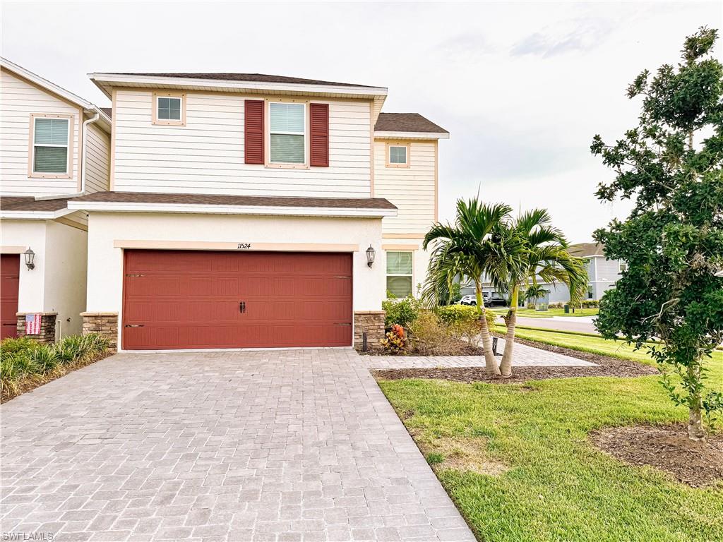 11524 Woodleaf Dr Property Photo 1