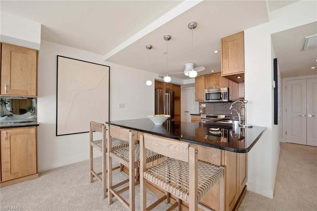 2400 Gulf Shore Blvd N 502 Property Photo 16