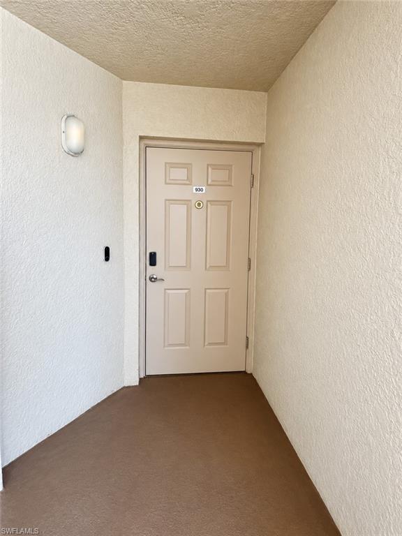 8490 Kingbird Loop 930 Property Photo 2