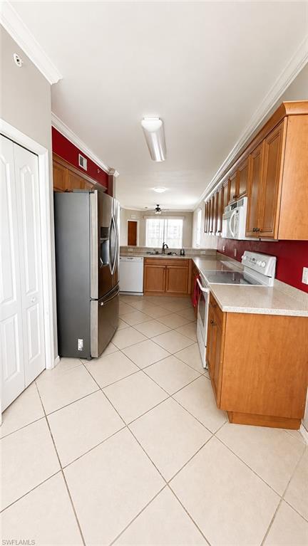 8490 Kingbird Loop 930 Property Photo 5