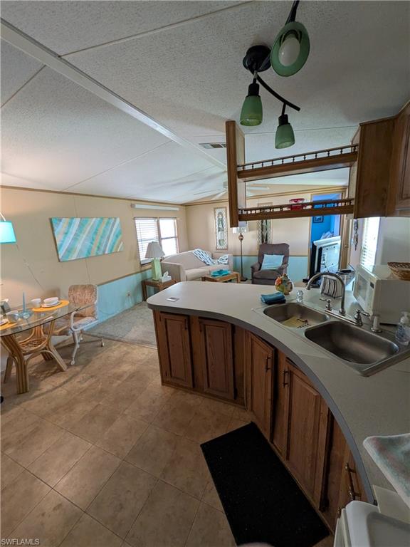 10750 Wales Loop Property Photo 11
