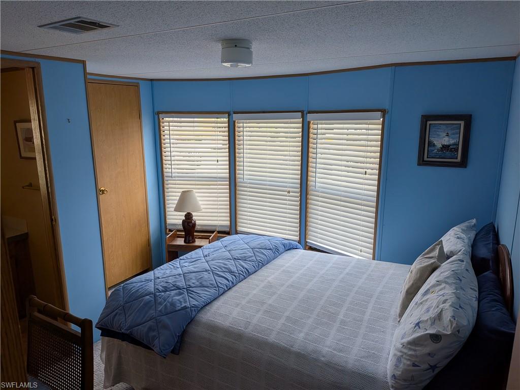 10750 Wales Loop Property Photo 18