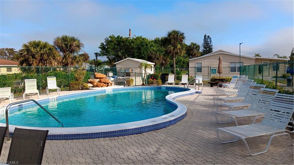 10750 Wales Loop Property Photo 27