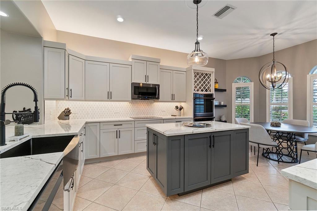 12471 Villagio Way Property Photo 2