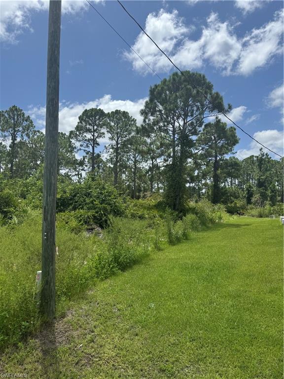 3315 70th St W Property Photo 3