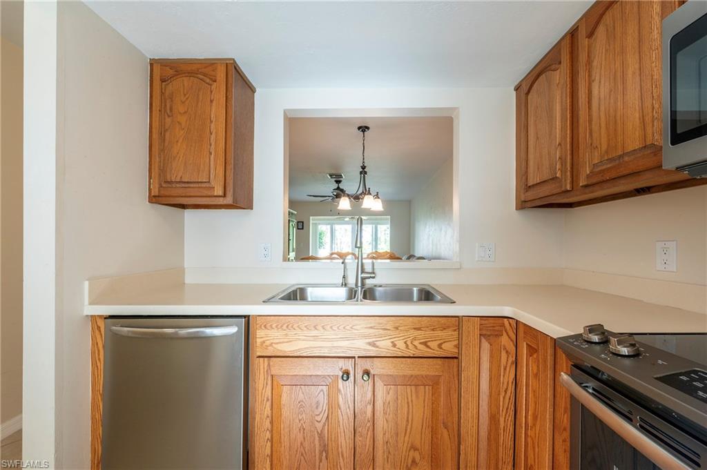 1006 Pine Isle Ln 1006 Property Photo 6