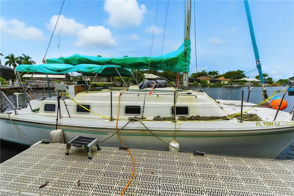 176 Venus Cay Property Photo 3