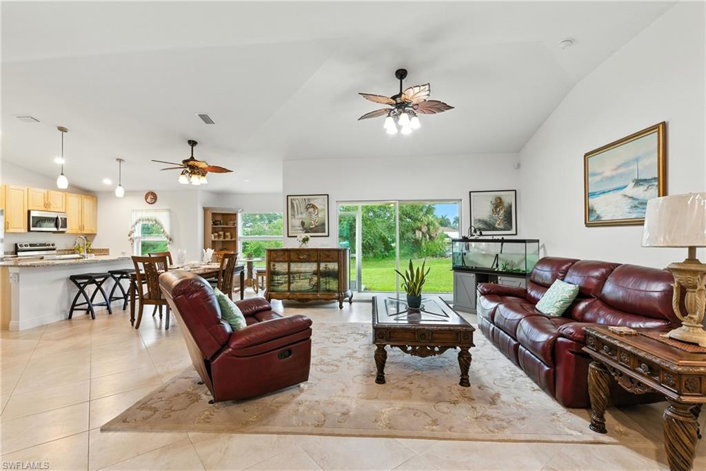 176 Venus Cay Property Photo 6