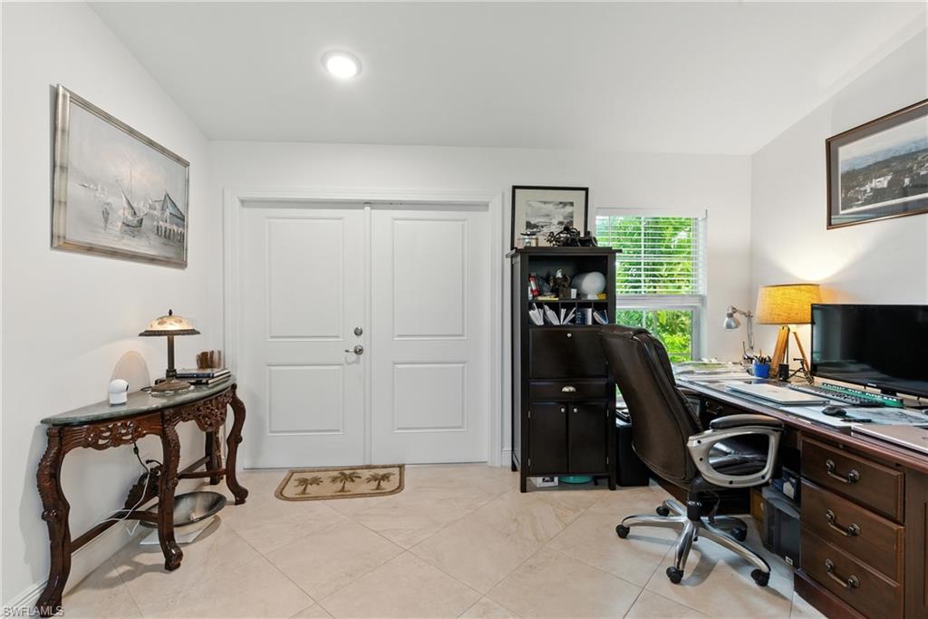 176 Venus Cay Property Photo 7