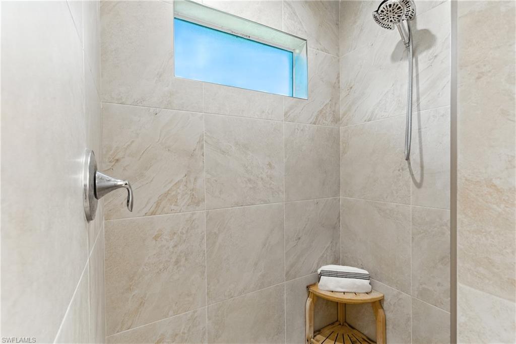 176 Venus Cay Property Photo 37