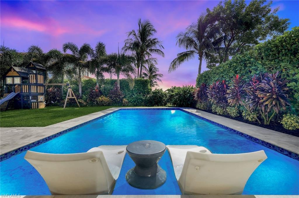 2704 Crystal Way Property Photo 1