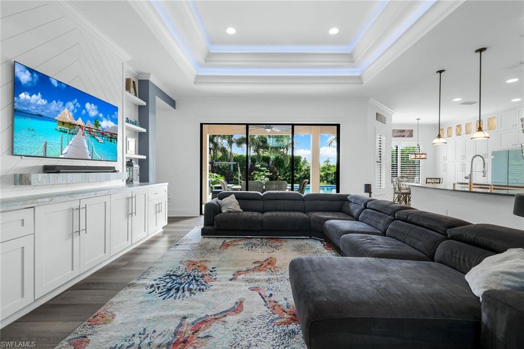 2704 Crystal Way Property Photo 10