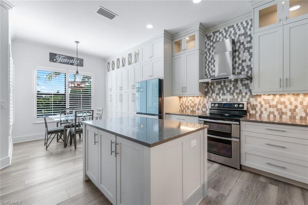 2704 Crystal Way Property Photo 17