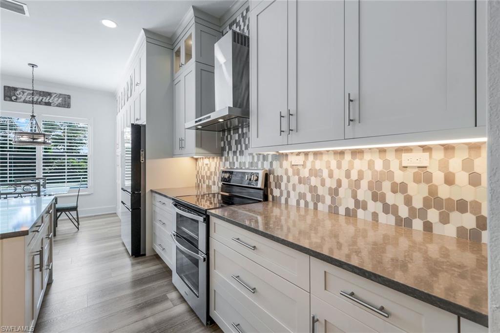 2704 Crystal Way Property Photo 19